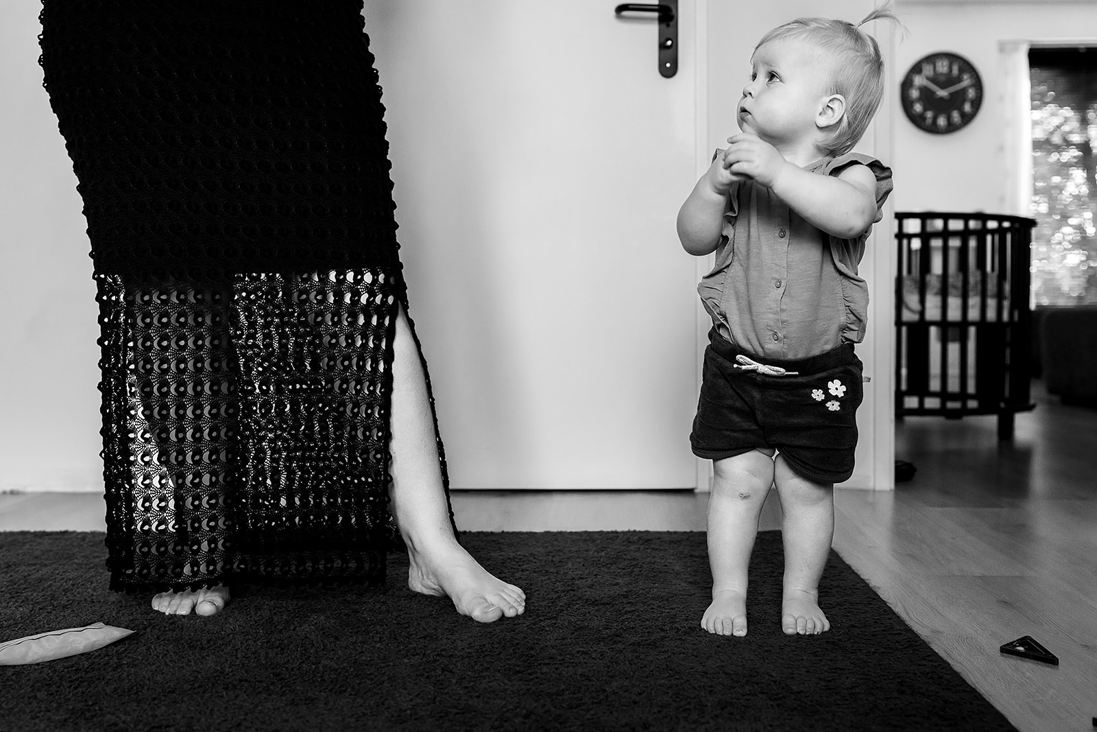 moeder en dochter thuis